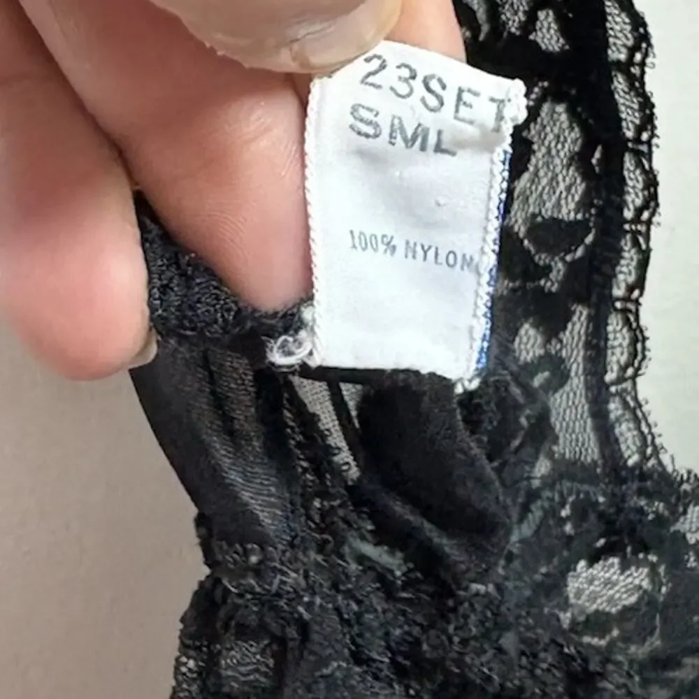 Hydons vintage lingerie